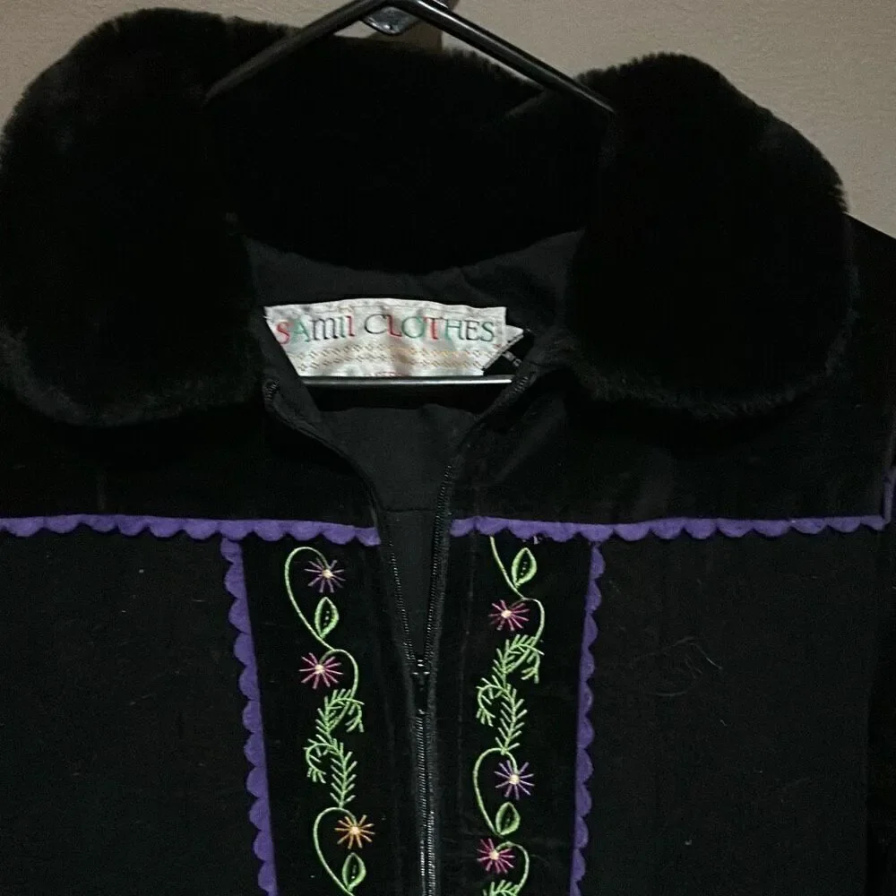Samii Clothes Gay Ellis Vintage Scandinavian Black Wool Coat Embroidered Girls X